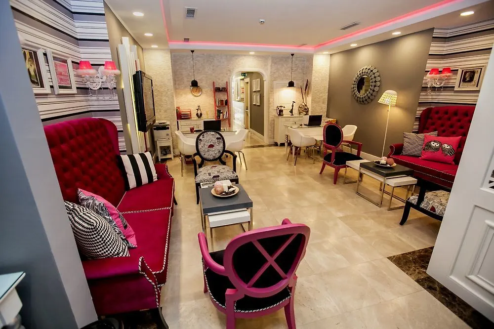 Raymond Blue Hotel Стамбул 3*,