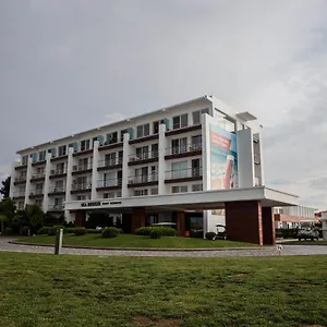 Hotel Sea Breeze Resort&residence *****