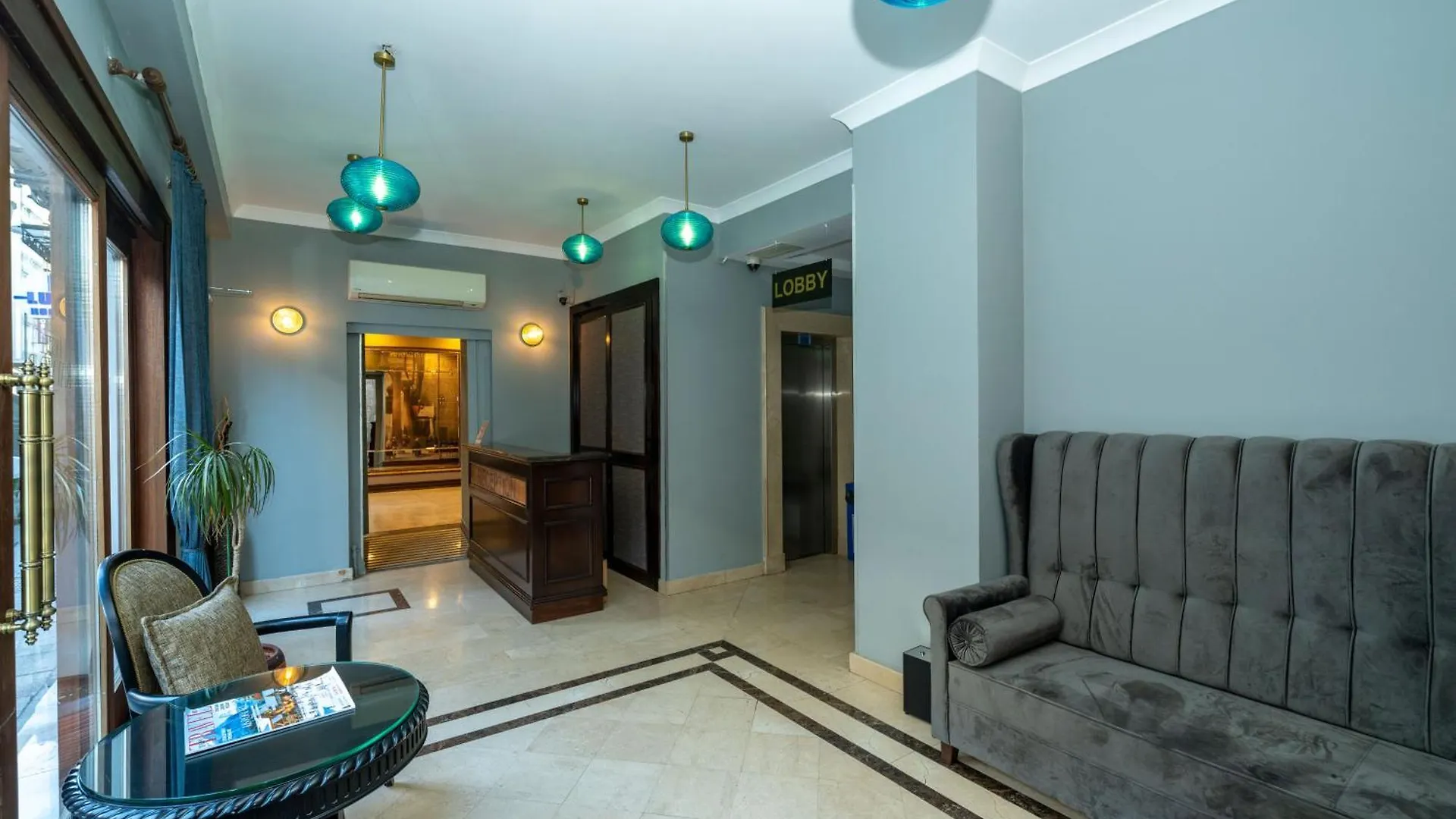 Raymond Blue Hotel İstanbul 3*,
