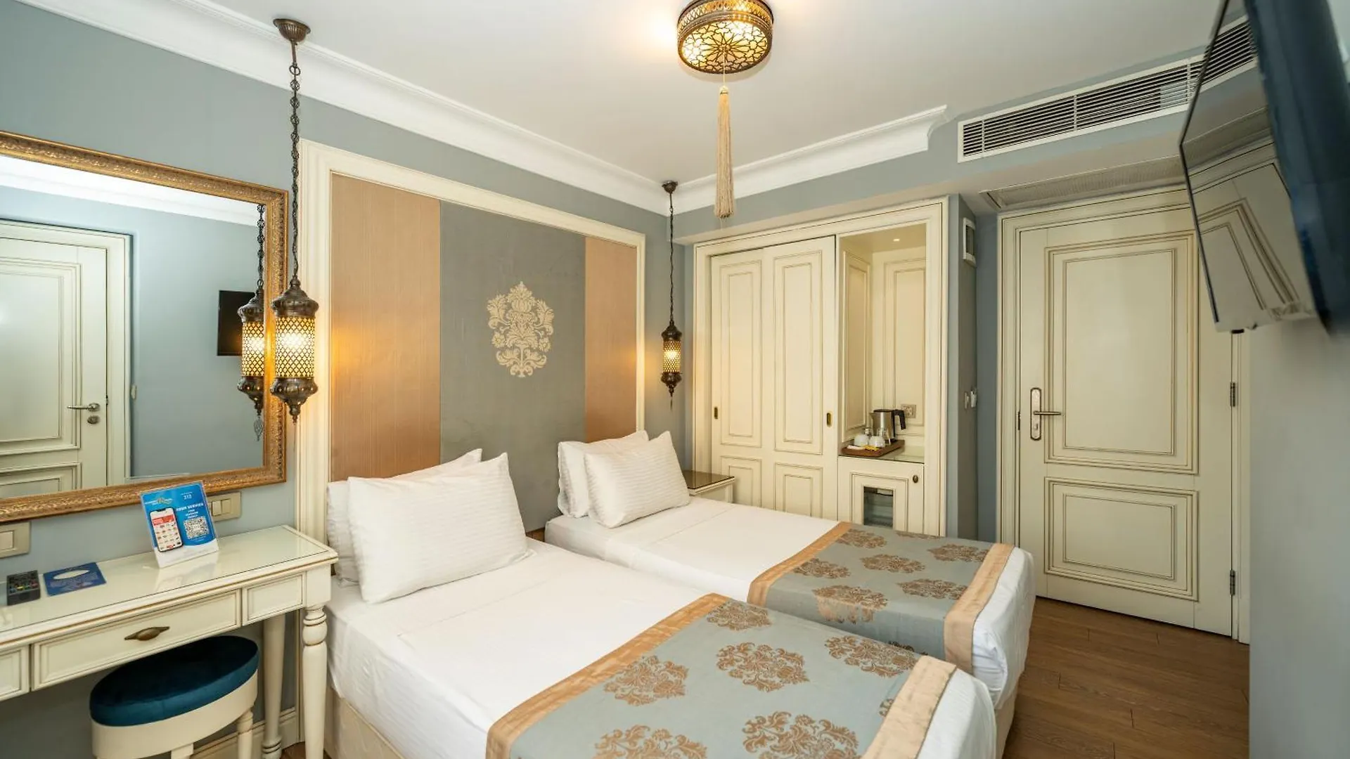 Raymond Blue Hotel İstanbul